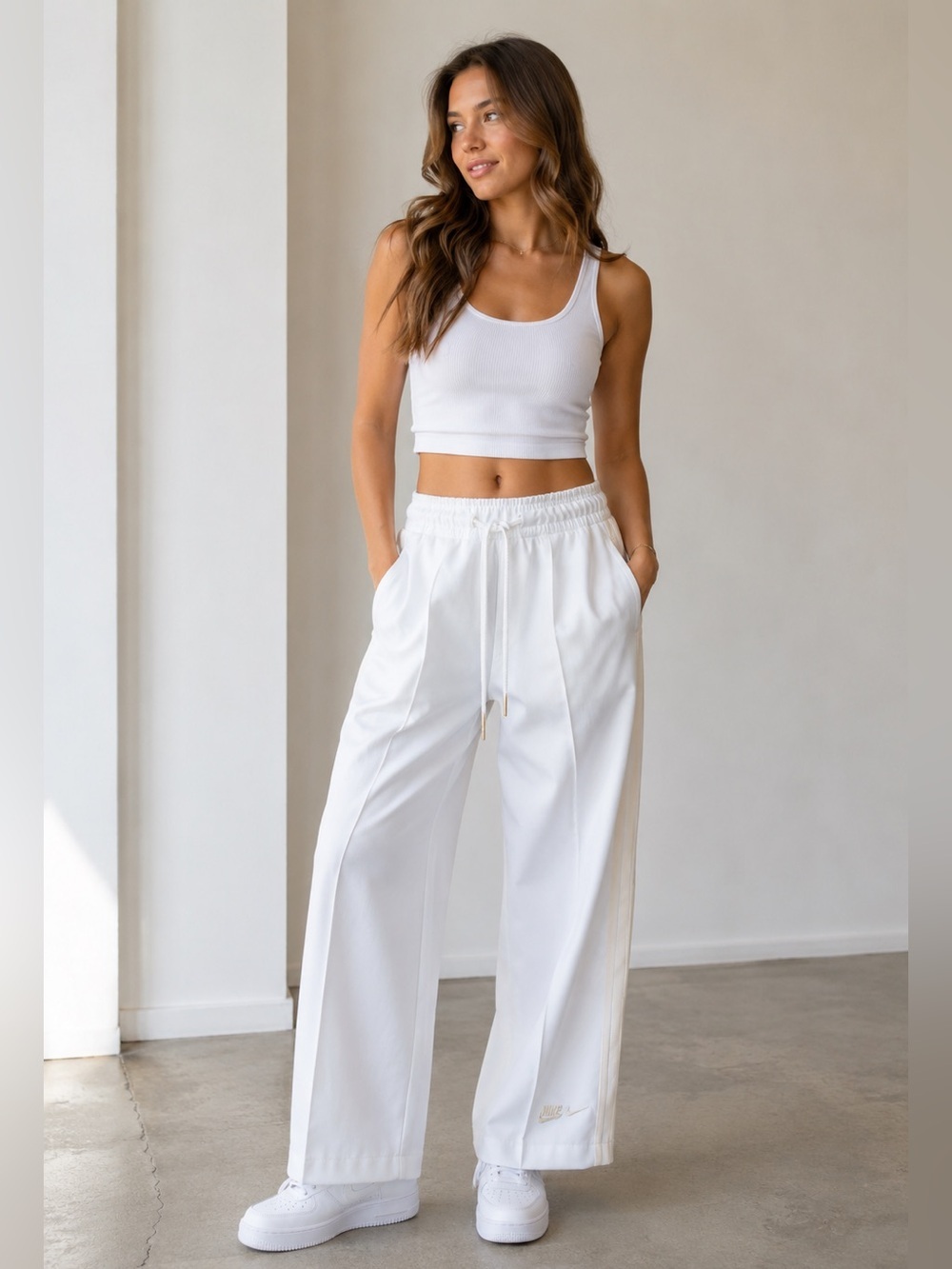 NIKE Women’s High Waisted Loose Knit Pants Naomi Osaka White Size XS NEW